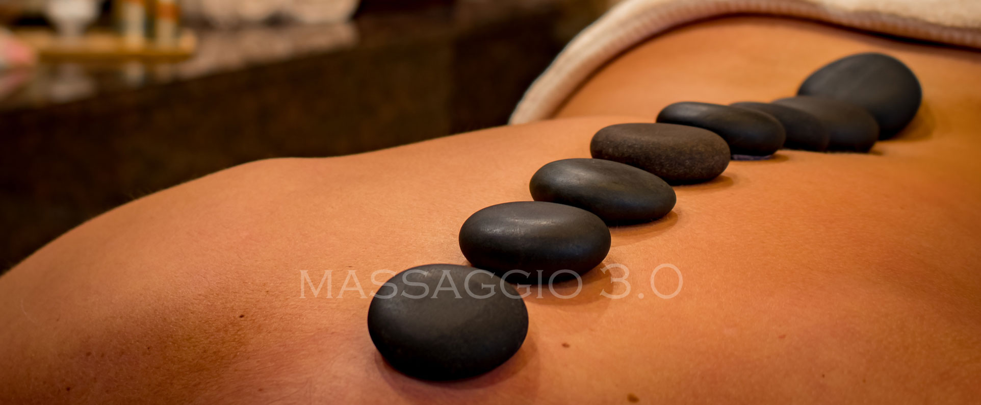 come effettuare il massaggio hot stone